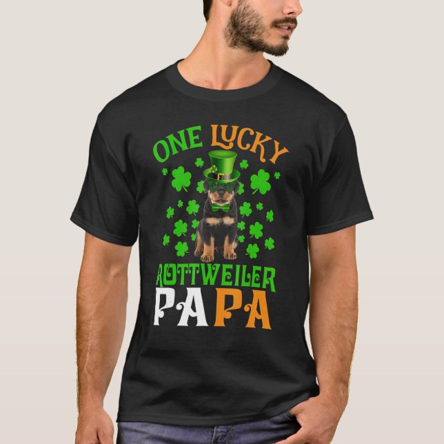 En Lucky Hund Pappa Rottweiler Retriever Pappa St  T Shirt (Framsida)