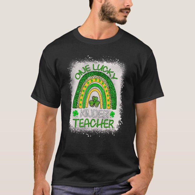 En Lucky Kinder Teacher Rainbow St Patrick S Day T Shirt (Framsida)