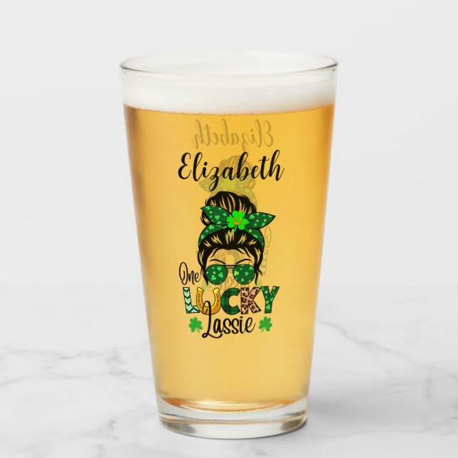En lucky Lassie med Namn på glas (Baksida fylld)