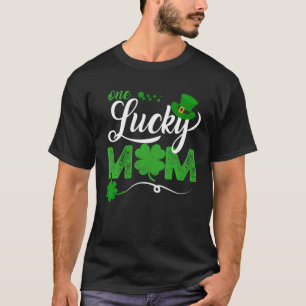 En Lucky Mamma Funny St Patrick Day Mamma Gift T Shirt
