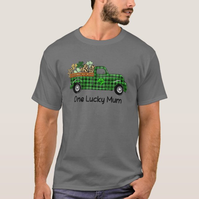 En Lucky Mimi Lastbil Grönt Play Shamrocks St Patr T Shirt (Framsida)