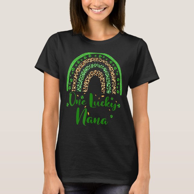 En Lucky Nana Irish Rainbow Leopard Patricks Day T Shirt (Framsida)