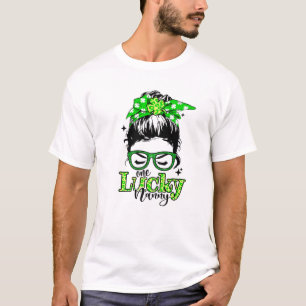En Lucky Nanny Women Messy Bun St patrick's day T Shirt