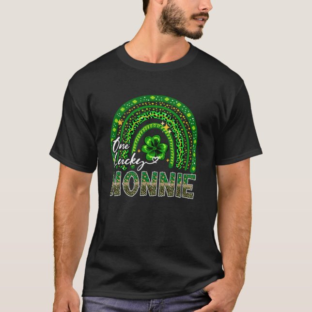 En Lucky Nonnie Shamrock Rainbow St Patrick s Da T Shirt (Framsida)