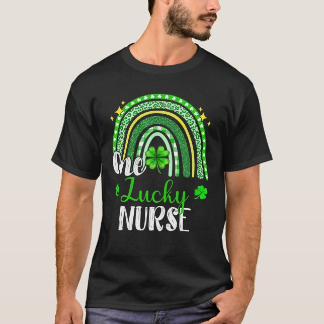 En Lucky Nurse Leopard Skriv ut Rainbow St Patrick T Shirt (Framsida)