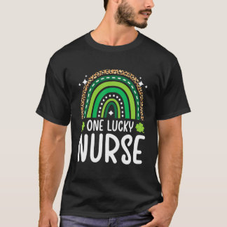 En Lucky Nurse Rainbow Leopard Nurse St Patrick's T Shirt