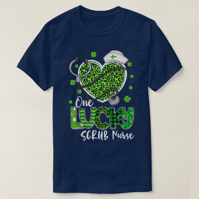 En Lucky Nurse SCrub RN ICU ER St patricks day Nu T Shirt (Design framsida)