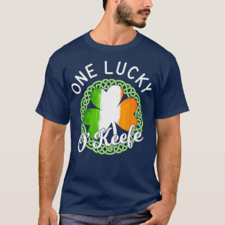 En Lucky OKeefIrish Family Namn T Shirt