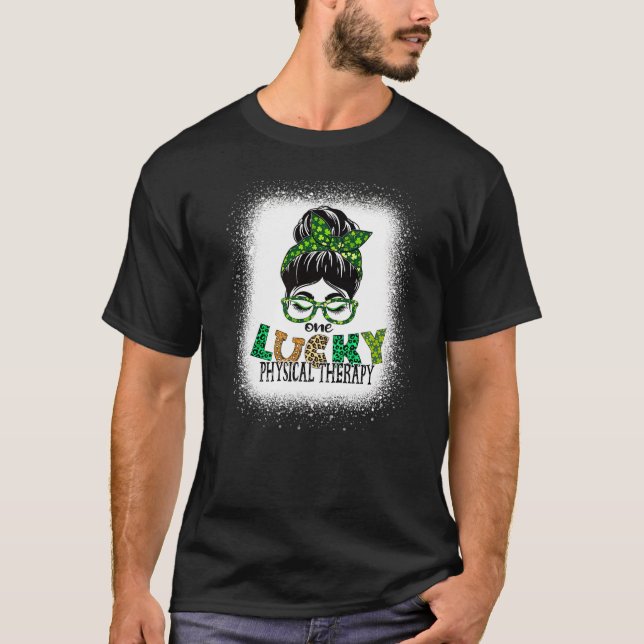En lucky PhysiTherapy Bleached St Patricks Da T Shirt (Framsida)