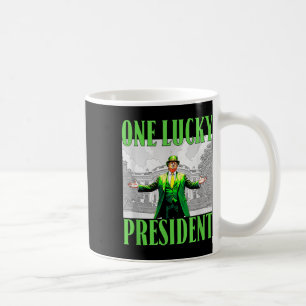 En Lucky President Trump St patricks day Irish Sh Kaffemugg