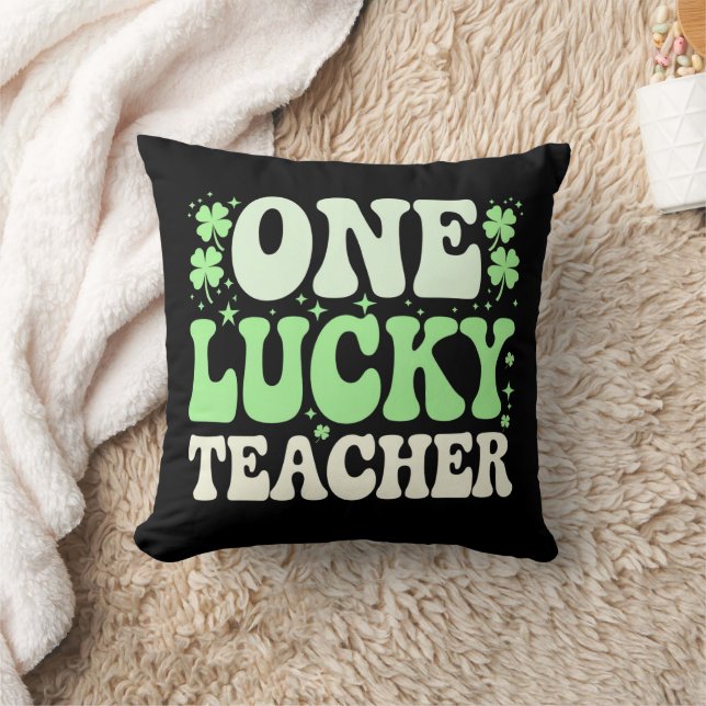 En Lucky Teacher Groovy Retro Teacher St Patricks Kudde (Filt)
