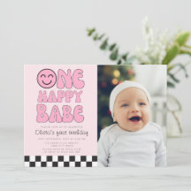 En Lycklig Bebis Glad Ansikte Rosa Foto