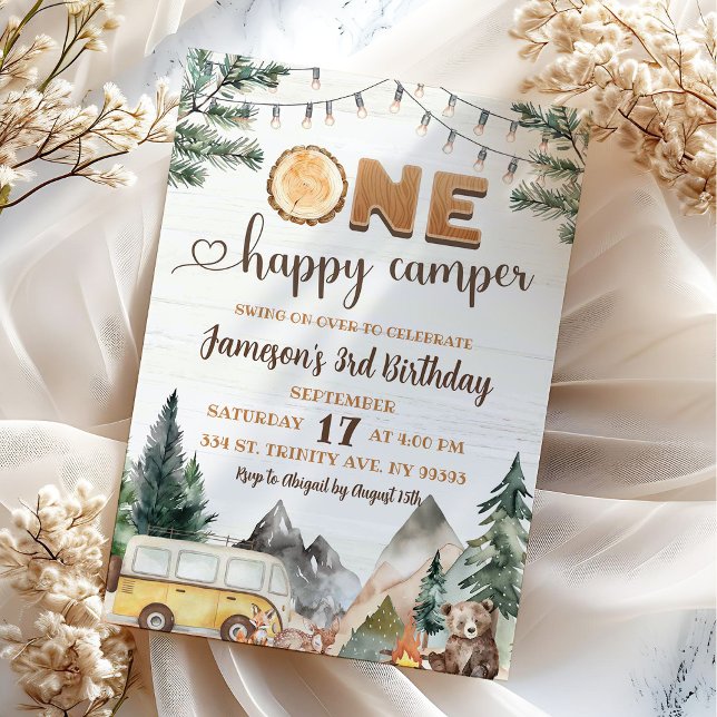 En Lycklig Camper Barn Forest Birthday Inbjudningar (Skapare uppladdad)