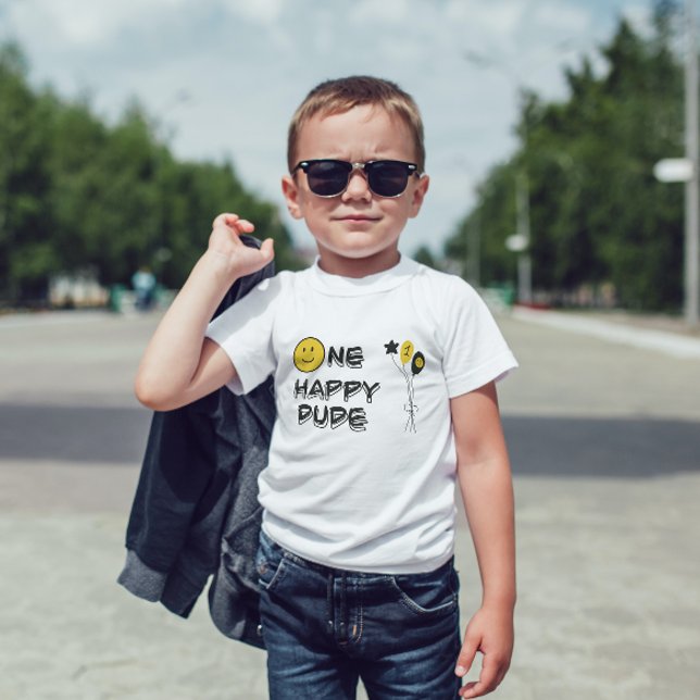 En Lycklig Gult Smile 1:a Boy Birthday T Shirt (Skapare uppladdad)