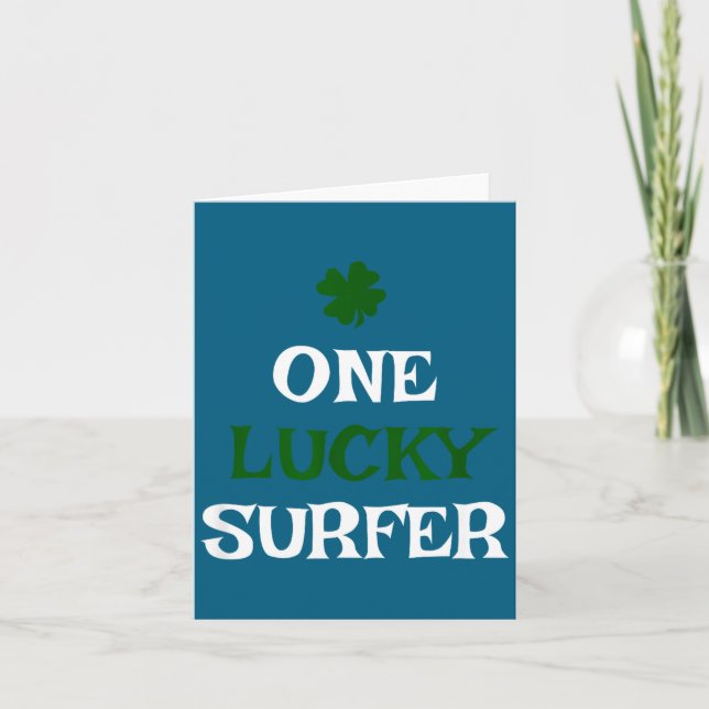 En lycklig surfar st. patricks dag rolig irländsk kort (Framsida)