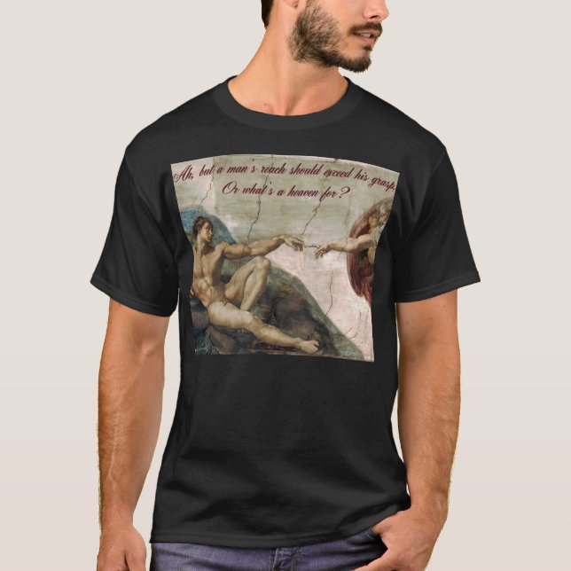 En man räckvidd bör överskrida hans t-shirt (Framsida)