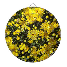 En mängd Gult Morsa Darttavla