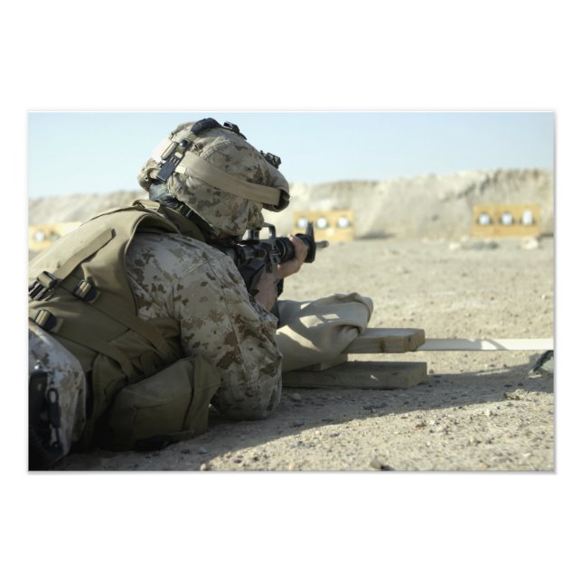 En marin brand i ett M16A2-servicegevär Fototryck (Framsidan)