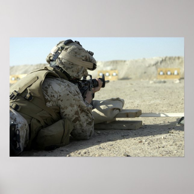 En marin brand i ett M16A2-servicegevär Poster (Framsidan)