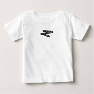 En med fantastiska chaosembolerade etiketter t shirt