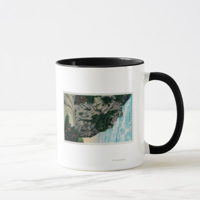 En miljon hög, vid Mt LoweMt. Lowe, CA Mugg (Höger)