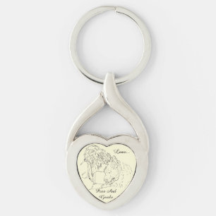 En mjuk älska teckning av flickan som kysser den twisted heart silverfärgad nyckelring