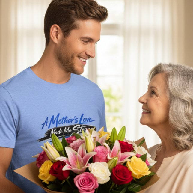 En mors kärlek gjorde mig stark T-shirt för män (Skapare uppladdad)