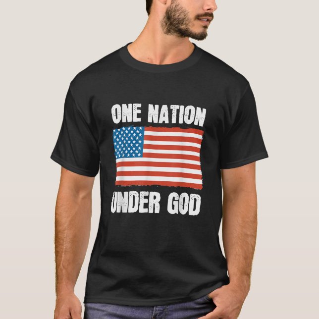 En nation under Guds välsignade amerikanska Flagga T Shirt (Framsida)