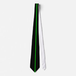 En Neon-Grönt Rand på Black Tie Slips