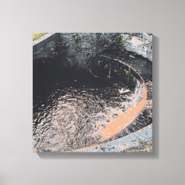 En Orange Bassäng i Welshpool Canvastryck (Framsida)