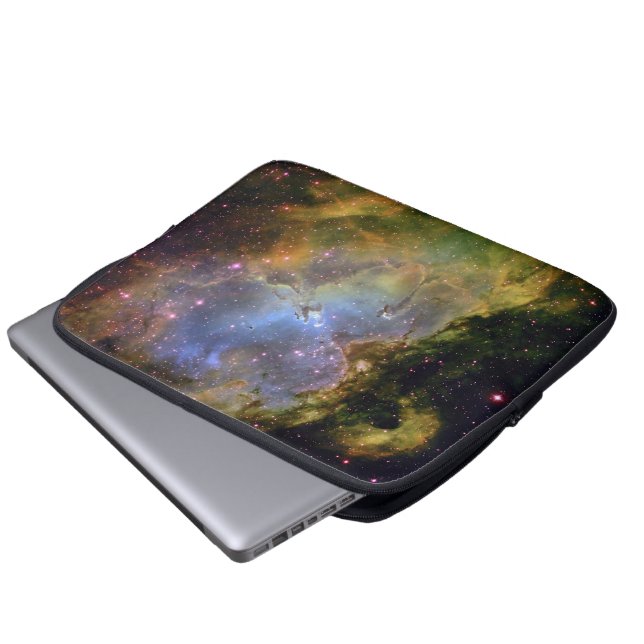 En örnNebula Laptop Sleeve (Framre botten)