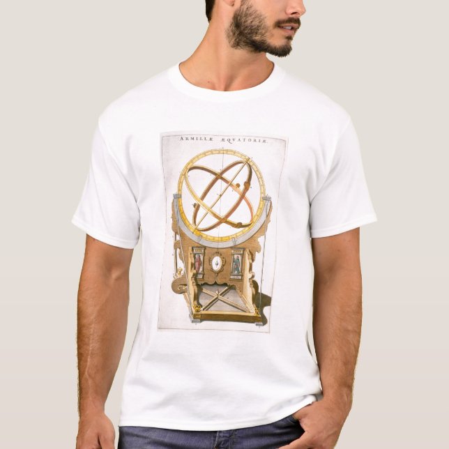 En Orrery som är designad vid Tycho Brahe T Shirt (Framsida)