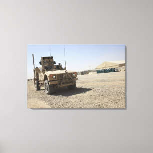 En Oshkosh M-ATV 2 Canvastryck