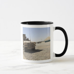 En Oshkosh M-ATV 2 Mugg
