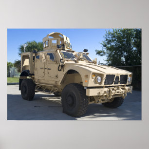 En Oshkosh M-ATV Poster