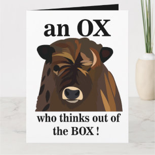 En Oxe Som Tänker Utanför Boxen Hälsning Kort