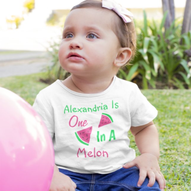 En på Melon 1:a födelsedagen Baby T-Shirt (Skapare uppladdad)