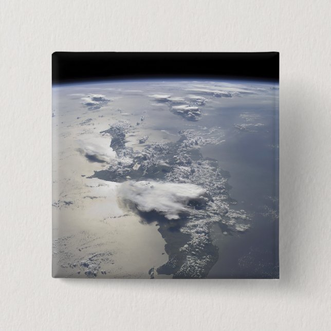 En panoramisk syn på ön Hispaniola Knapp (Framsida)