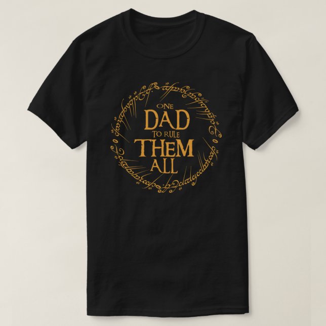 En Pappa för att styra dem alla väsentliga T-Shirt (Design framsida)