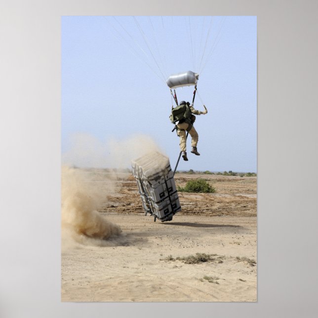 En pararescuman faller ner i zona poster (Framsidan)