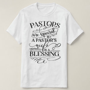 En pastorhustru är en välsignelse t shirt