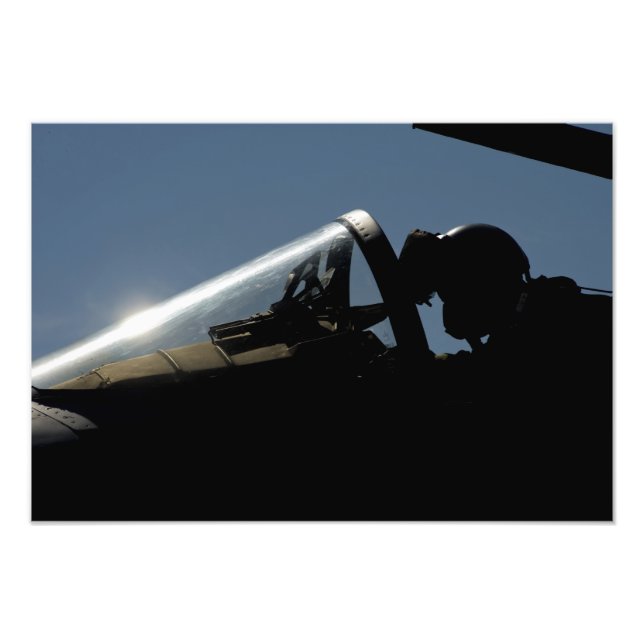 En pilot förbereder sig för start fototryck (Framsidan)