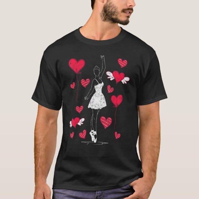 En Pointe Ballet Dancing Plie Chasse Jete Hearts B T Shirt (Framsida)