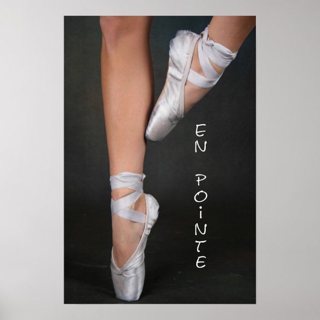 En Pointe Poster (Framsidan)