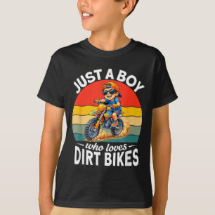 En pojke som älskar dirt bikes motocross enduro ba t shirt