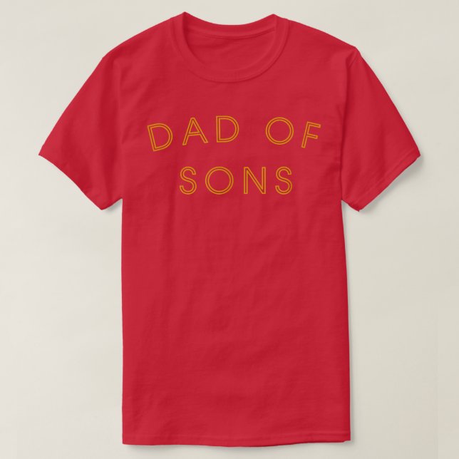 En pojke som ska vara Gift, Pappa av Sons T Shirt (Design framsida)
