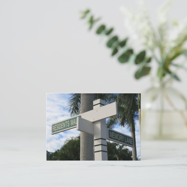 en promenad genom den bofasta stranden anteckningskort (Stående Fram)