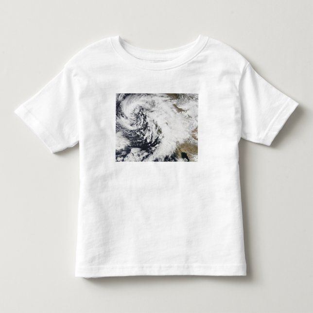 En rad kraftiga stormar med häftiga vind t shirt (Framsida)