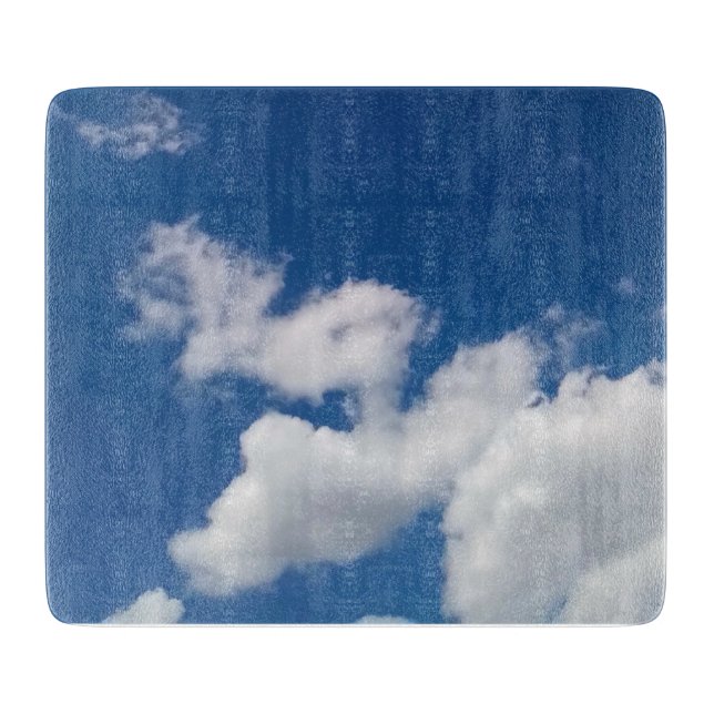 En rad moln (Framsidan)