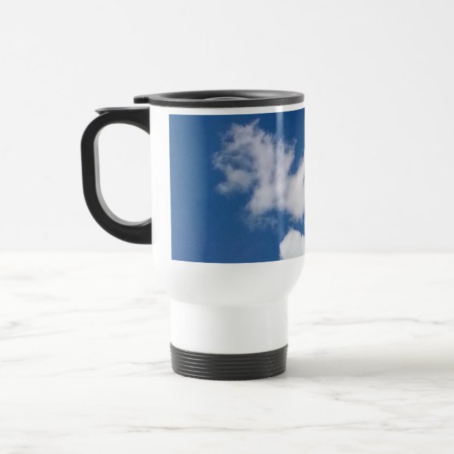 En rad moln resemugg (Vänster)